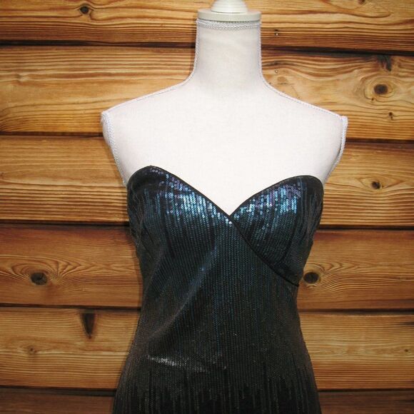 H:ours Stretch Sequin Strapless Mini Dress - Picture 3 of 7
